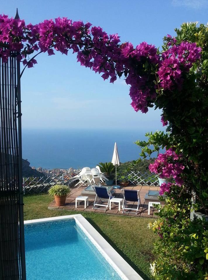 Villa Montefontane Camporosso  Eksteriør billede